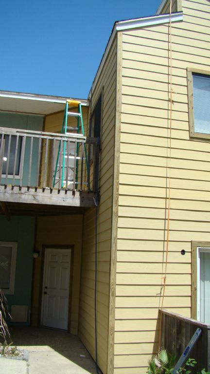 INSTALLING NEW HARDIE PLANK SIDING